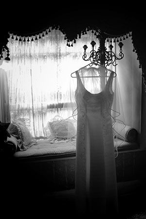 Vera Wang Wedding Dress Photograph - Los Angeles